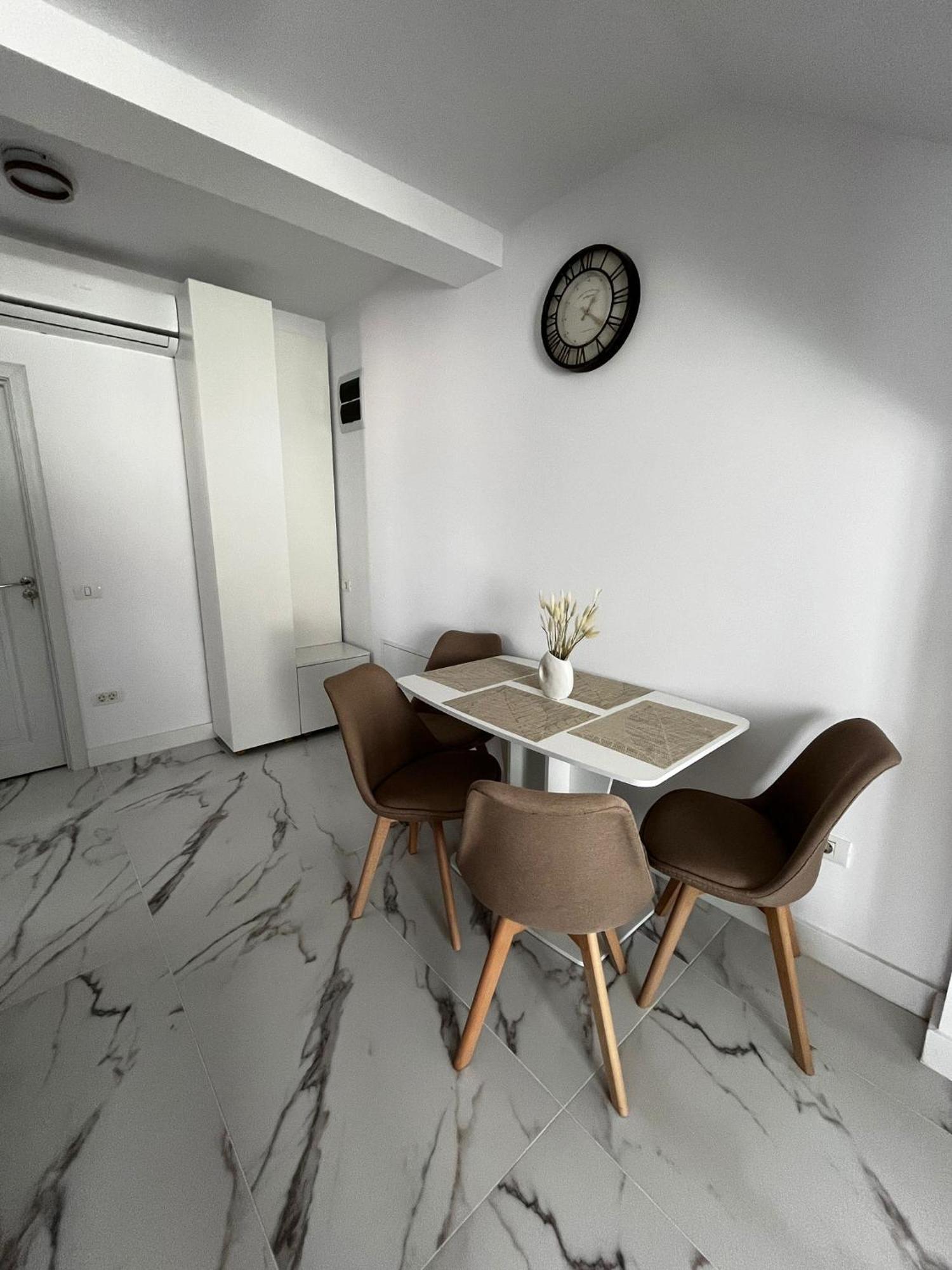 Gold Tag Apartament تيميشورا المظهر الخارجي الصورة
