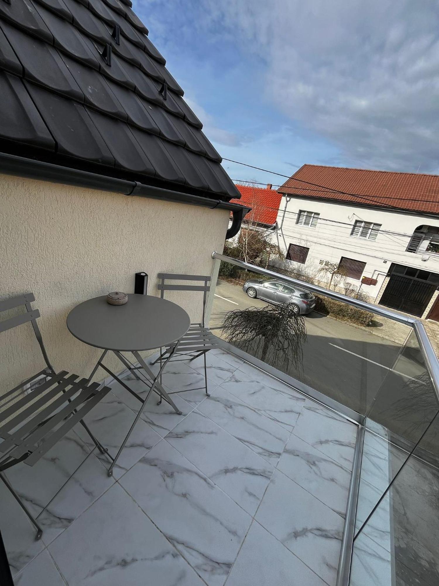 Gold Tag Apartament تيميشورا المظهر الخارجي الصورة